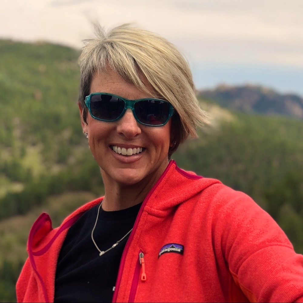 Meet your Posher, Deena